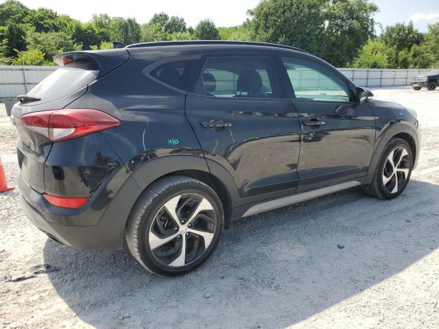  HYUNDAI TUCSON 2018 Черный