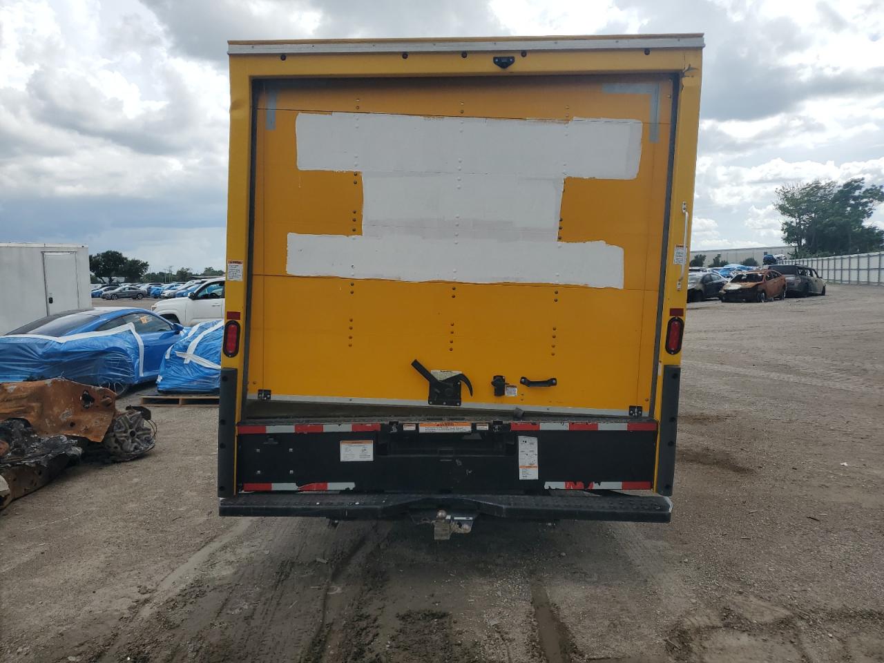2022 GMC Savana Cutaway G3500 VIN: 7GZ37TC71NN006695 Lot: 63511445