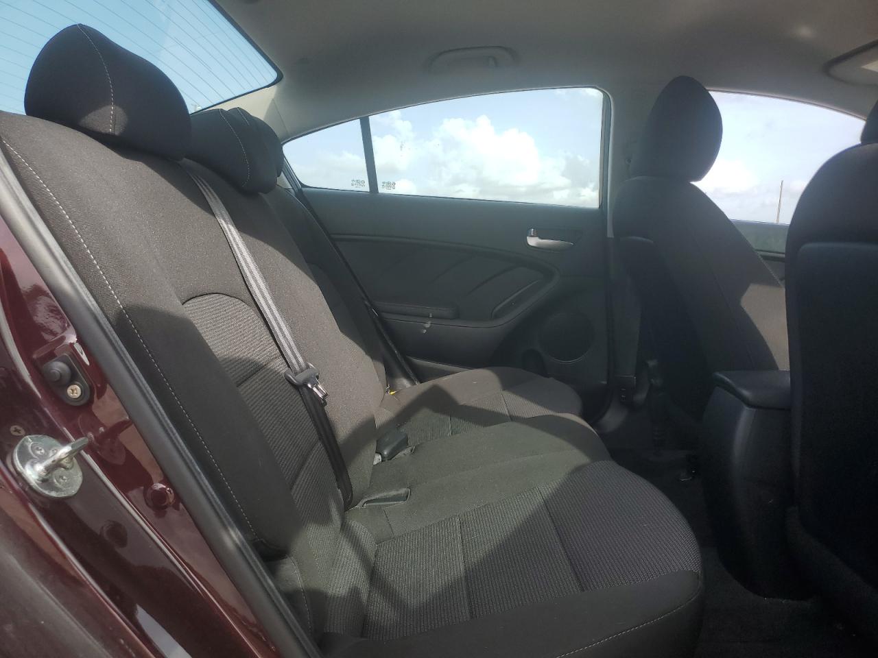 2018 Kia Forte Lx VIN: 3KPFK4A7XJE259711 Lot: 64273955