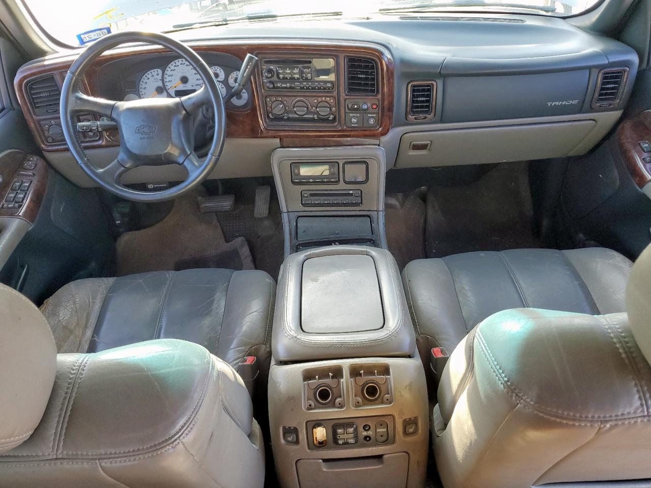 2001 Chevrolet Tahoe C1500 VIN: 1GNEC13T31R176778 Lot: 64949165