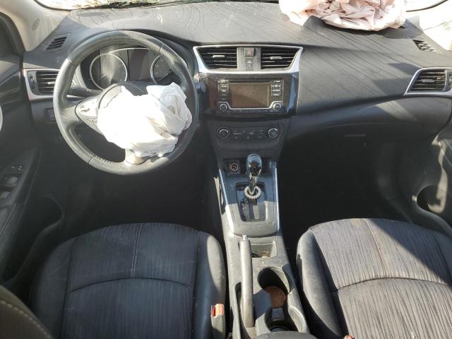  NISSAN SENTRA 2017 Srebrny