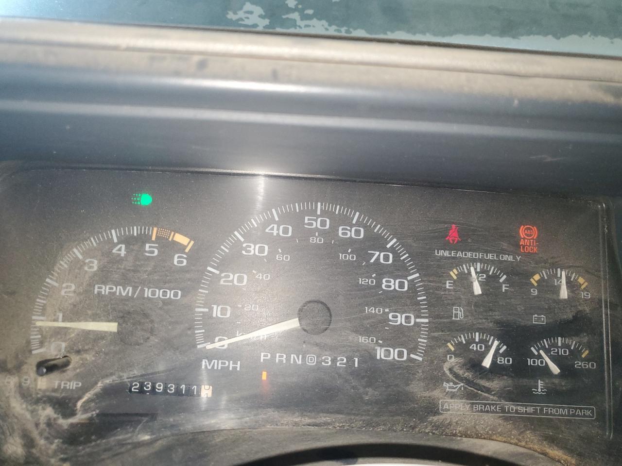 1996 Chevrolet Tahoe K1500 VIN: 1GNEK13R7TJ378015 Lot: 65633895