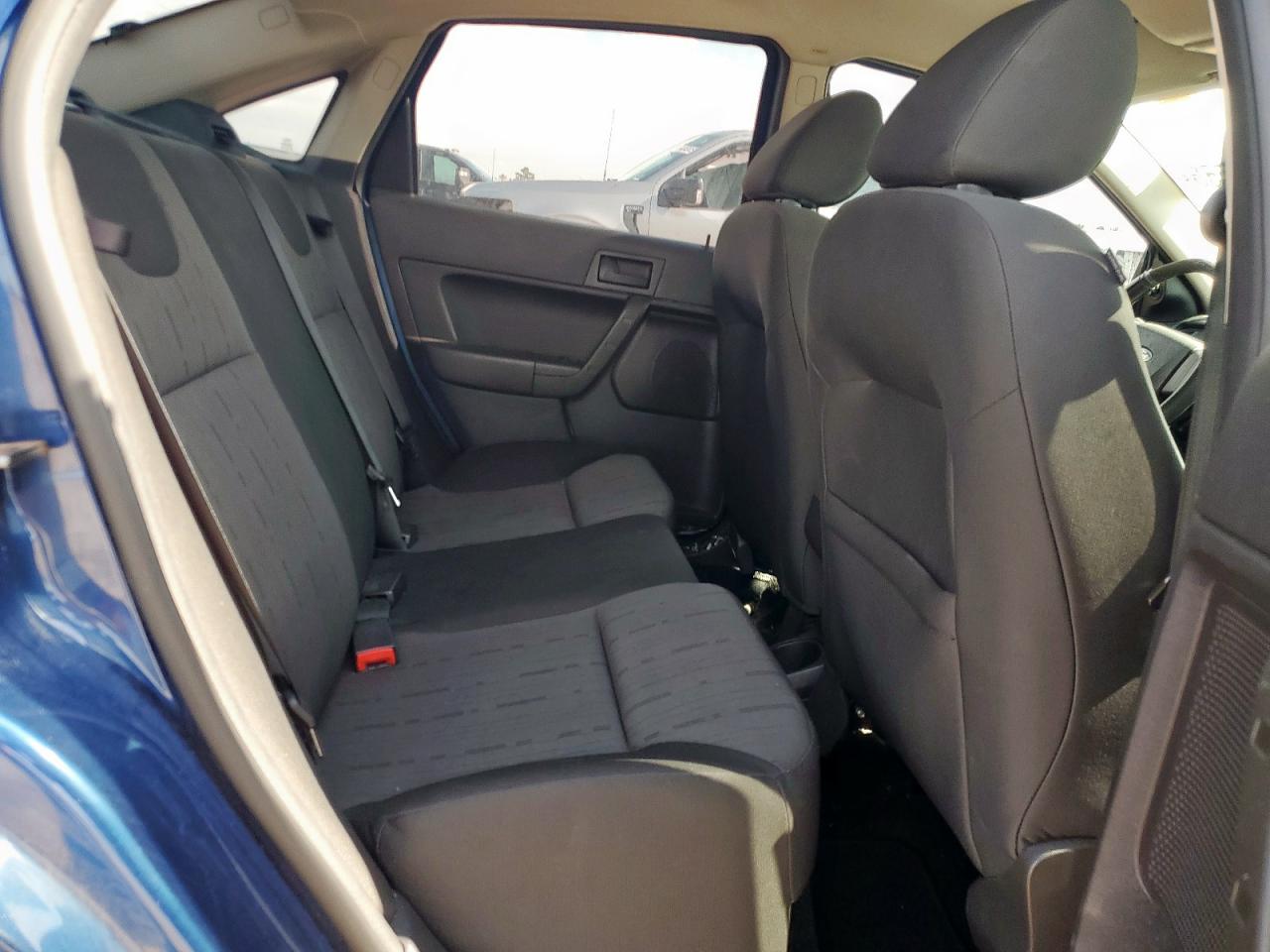 2008 Ford Focus Se VIN: 1FAHP35N58W250109 Lot: 64284555
