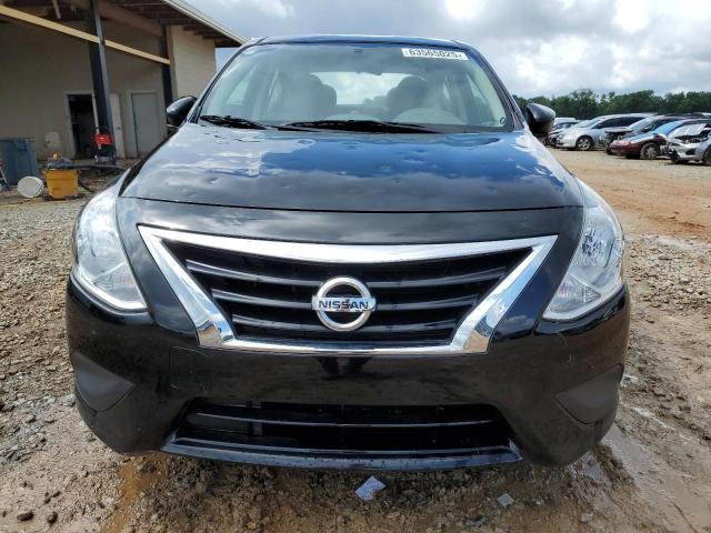  NISSAN VERSA 2017 Черный