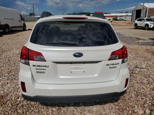 Parquets SUBARU OUTBACK 2012 Biały