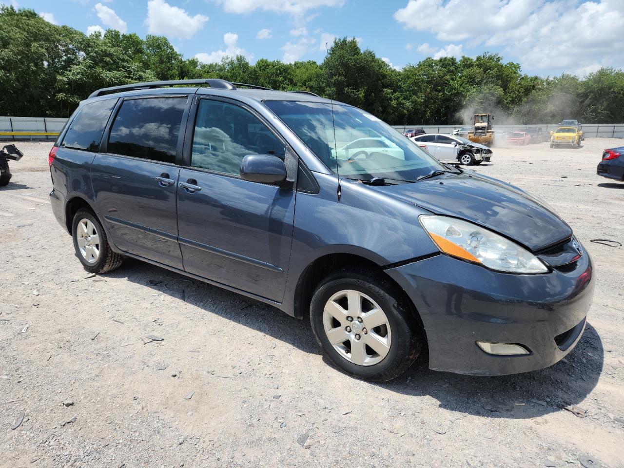 2008 Toyota Sienna Xle VIN: 5TDZK22C88S108444 Lot: 64897795