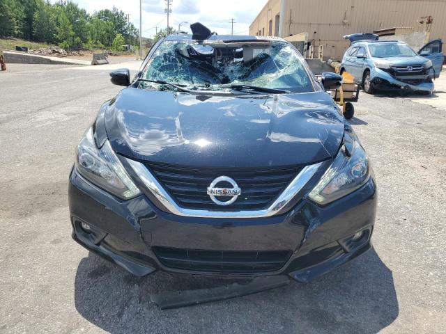  NISSAN ALTIMA 2017 Czarny