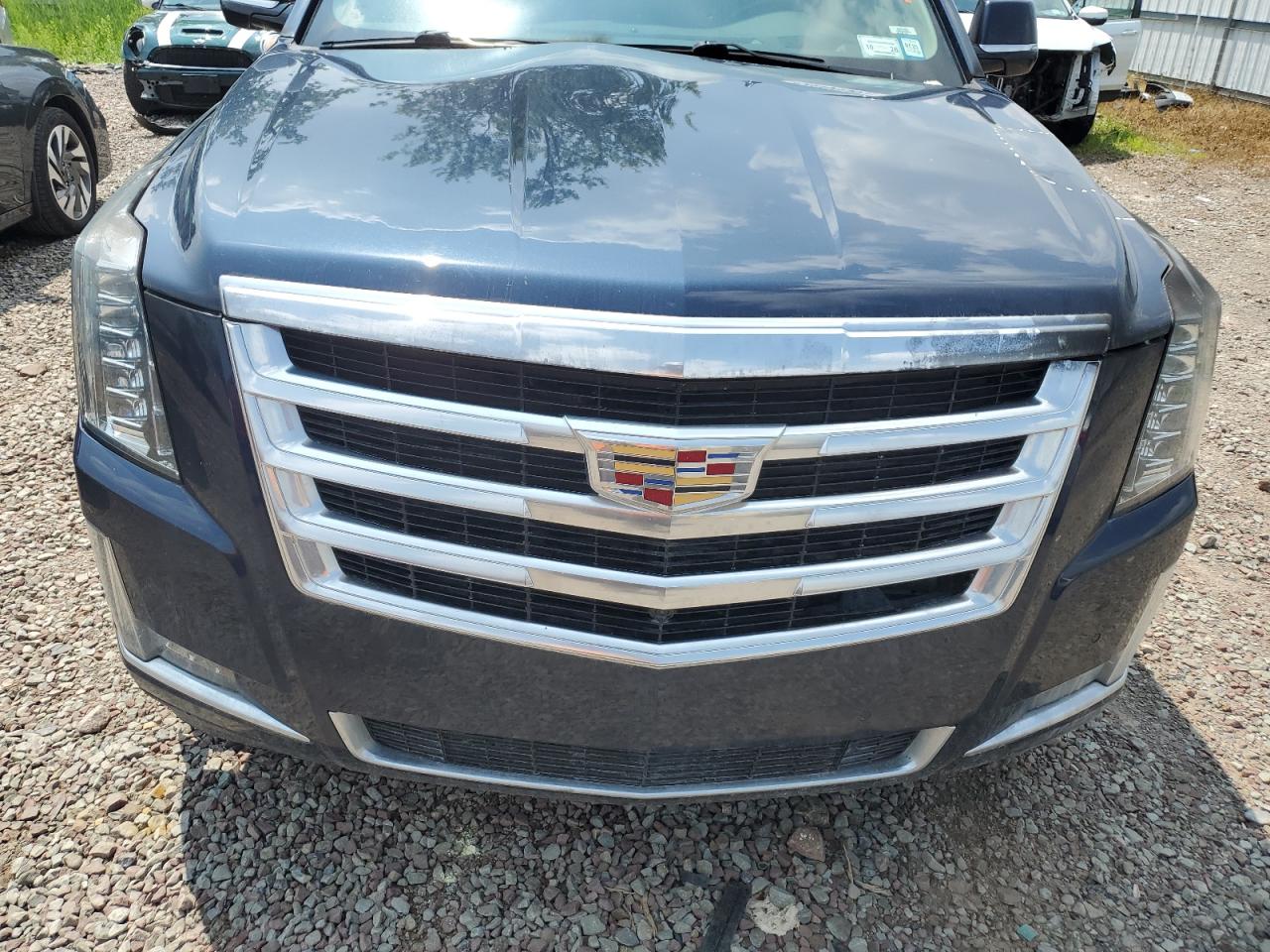 2017 Cadillac Escalade Esv Luxury VIN: 1GYS4HKJXHR352327 Lot: 64694685