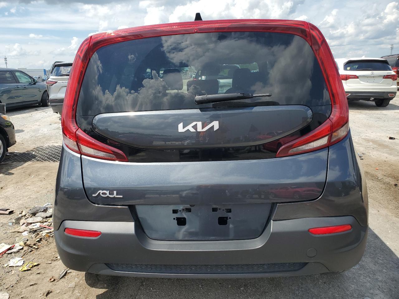 2022 Kia Soul Lx VIN: KNDJ23AU1N7821561 Lot: 63997345