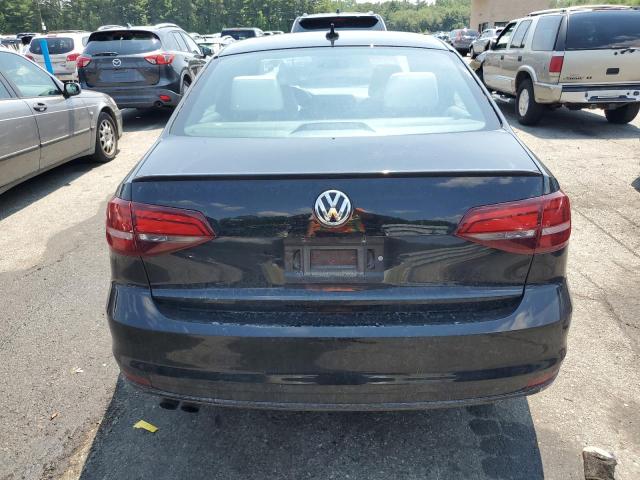 Sedans VOLKSWAGEN JETTA 2016 Czarny