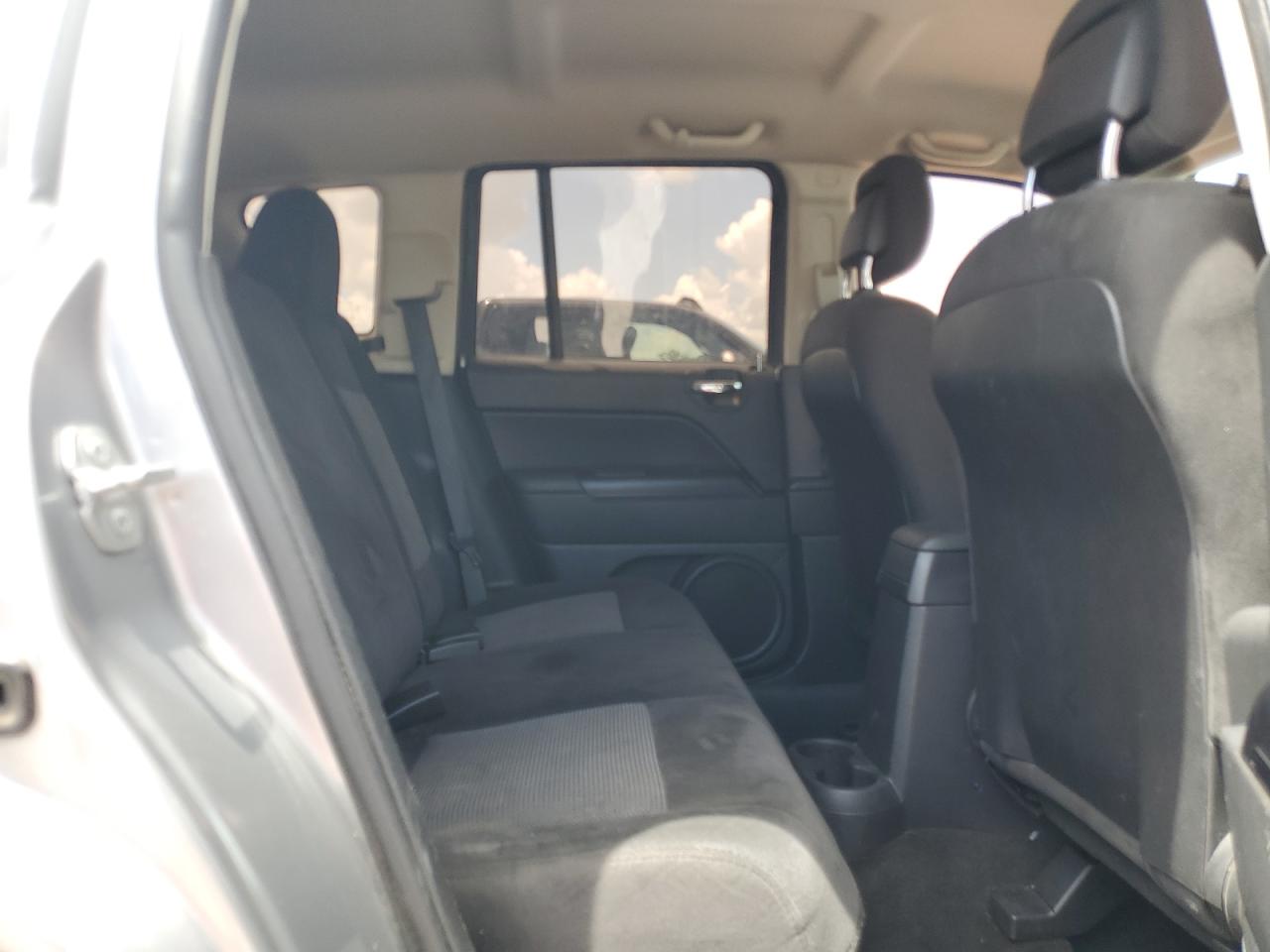 2015 Jeep Compass Sport VIN: 1C4NJCBAXFD436933 Lot: 64759955