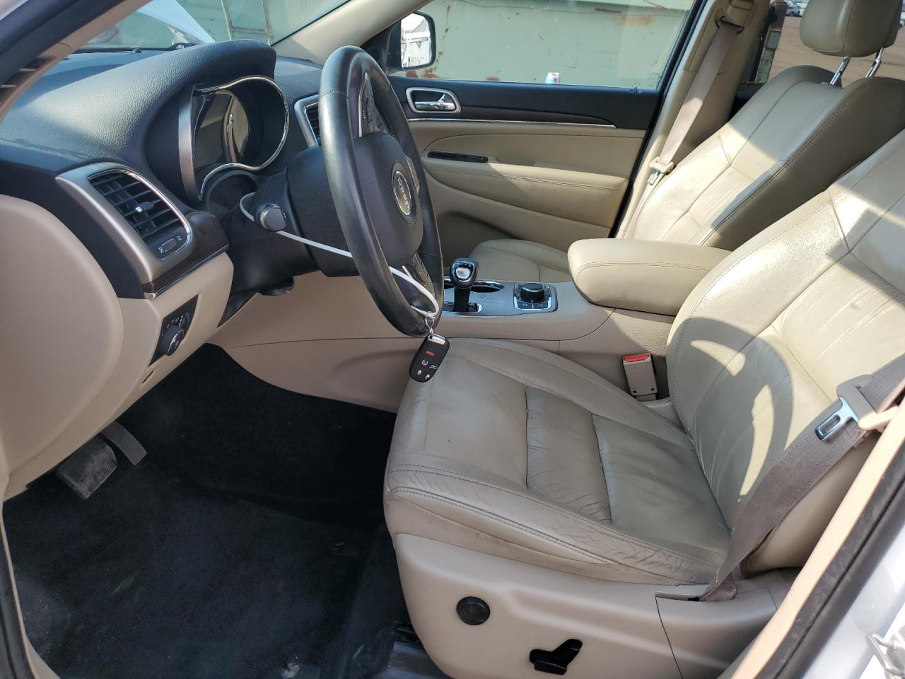 2015 Jeep Grand Cherokee Limited VIN: 1C4RJFBG2FC611477 Lot: 65573495