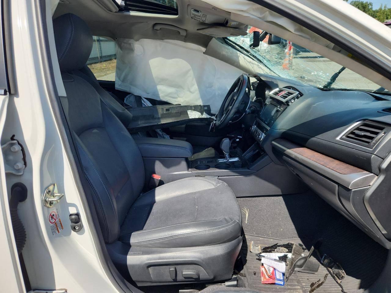 2017 Subaru Outback 2.5I Limited VIN: 4S4BSANC8H3236770 Lot: 64590215