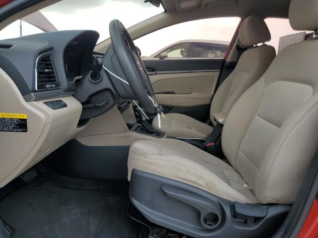  HYUNDAI ELANTRA 2017 Czerwony