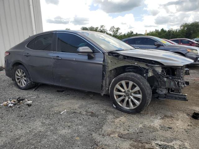  TOYOTA CAMRY 2018 Серый