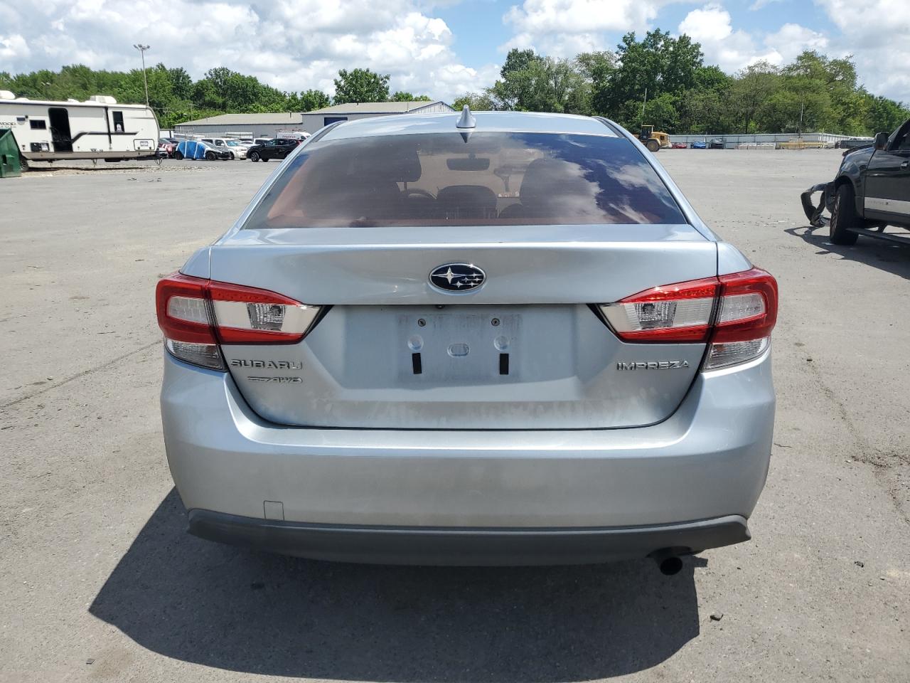 2018 Subaru Impreza Premium VIN: 4S3GKAB61J3621179 Lot: 63458675