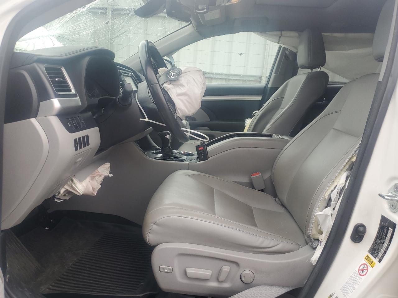 2017 Toyota Highlander Se VIN: 5TDJZRFHXHS401642 Lot: 66891115