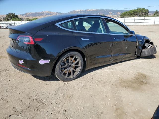  TESLA MODEL 3 2019 Черный