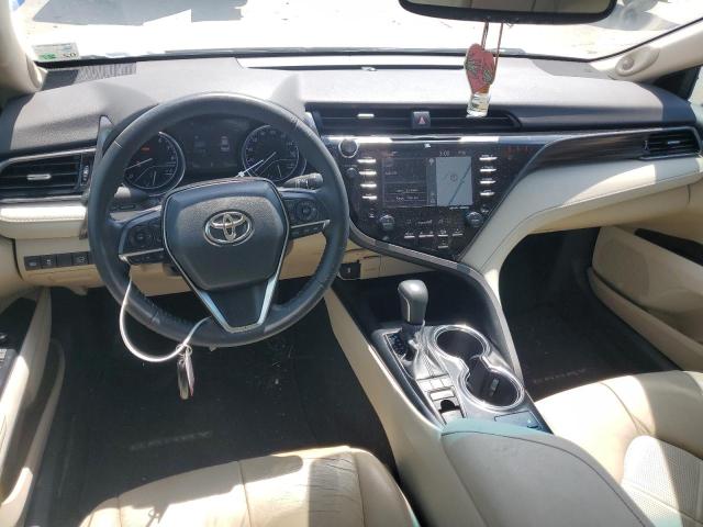  TOYOTA CAMRY 2019 White