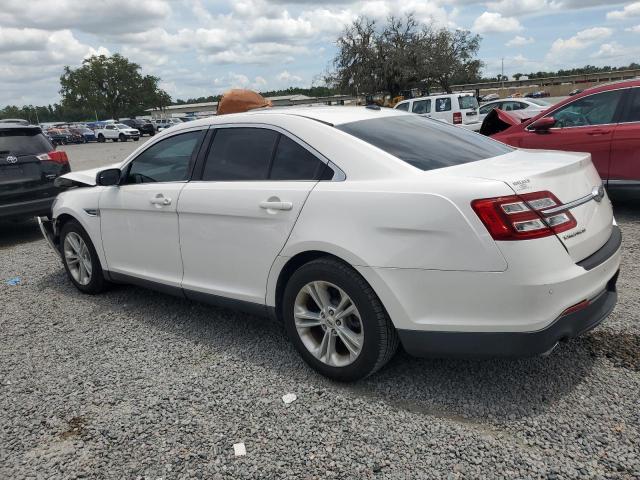  FORD TAURUS 2018 Biały