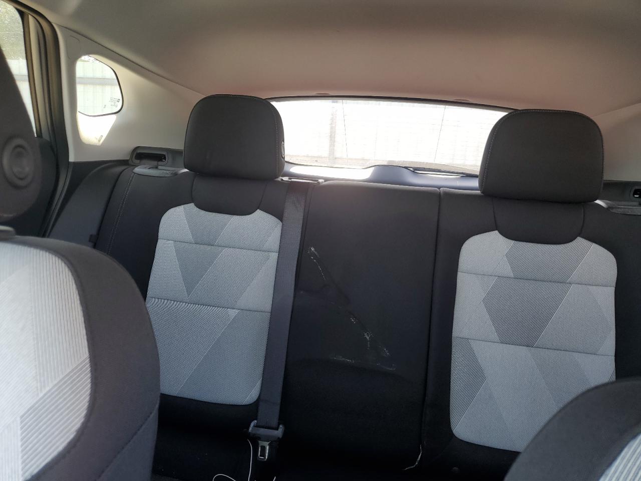 2024 Chevrolet Trax Ls VIN: KL77LFE21RC246065 Lot: 65909845