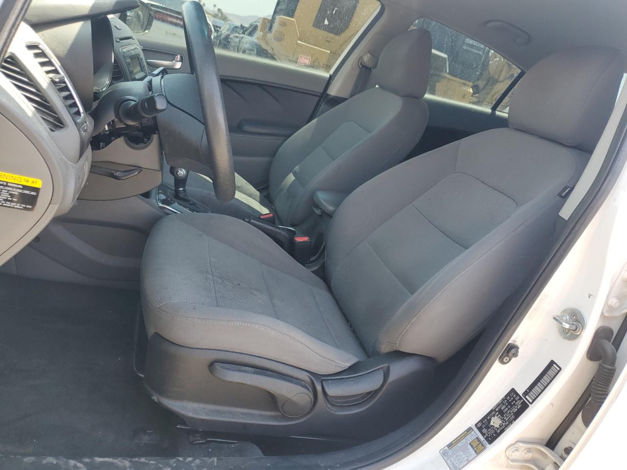 2017 Kia Forte Lx VIN: 3KPFK4A73HE113595 Lot: 65641405
