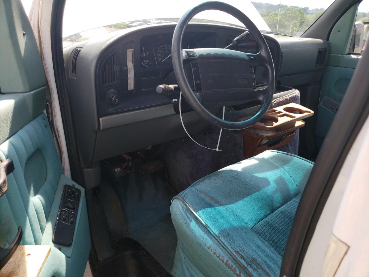 1994 Ford Econoline E150 Van VIN: 1FDEE14H9RHB47425 Lot: 64930555