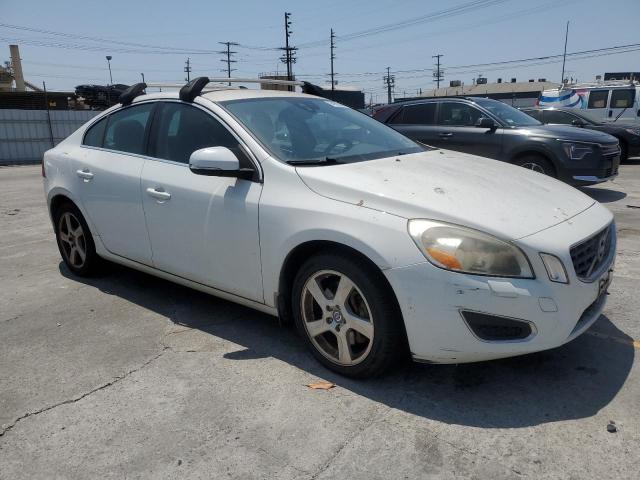  VOLVO S60 2012 White