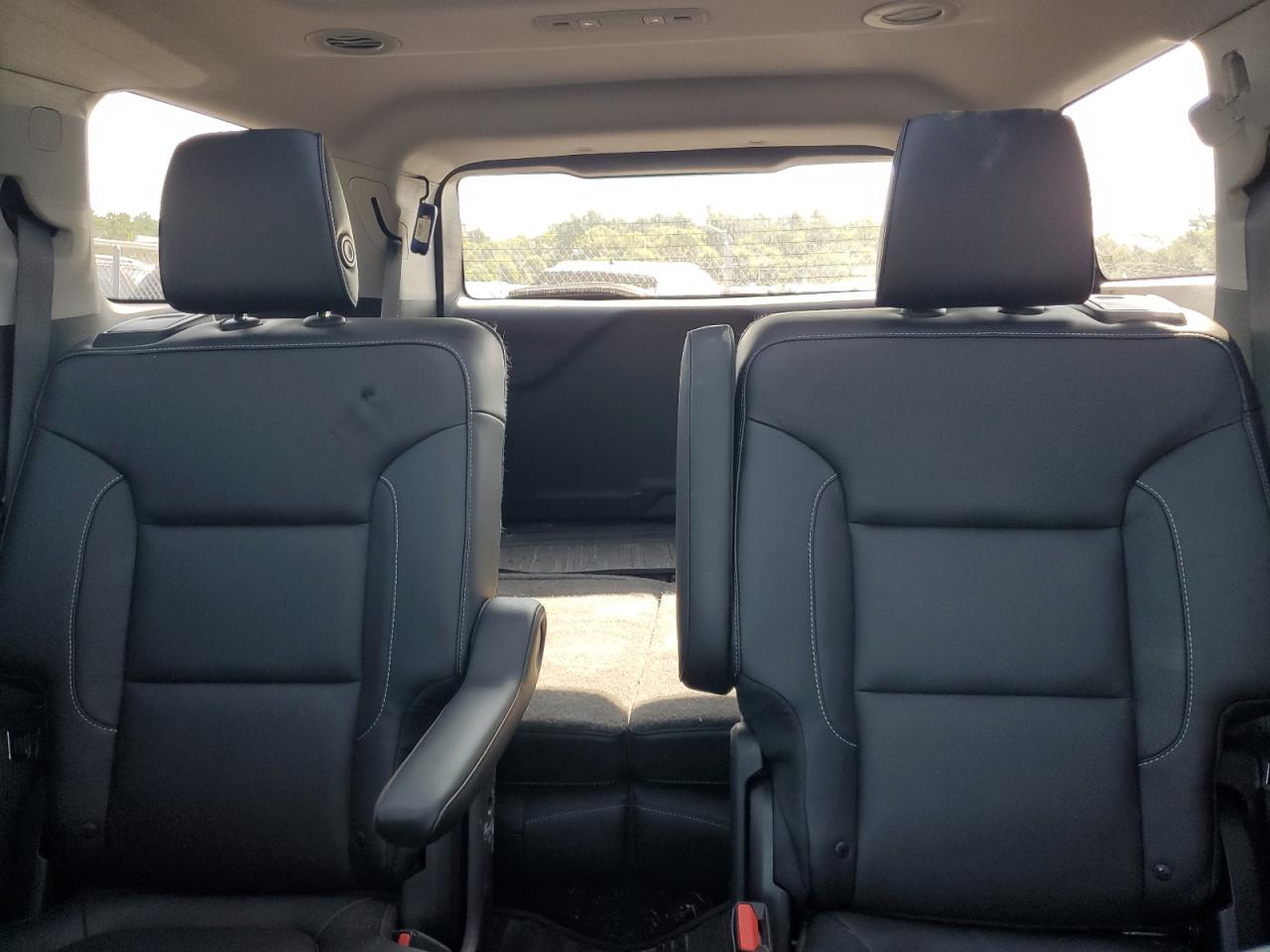 1gkknwls8hz281647 1GKKNWLS8HZ281647 2017 GMC Acadia Slt-2