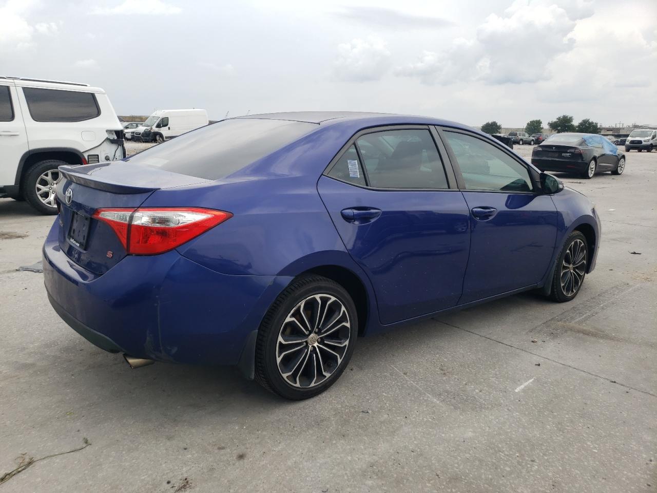 2015 Toyota Corolla L VIN: 2T1BURHE0FC238401 Lot: 65410075