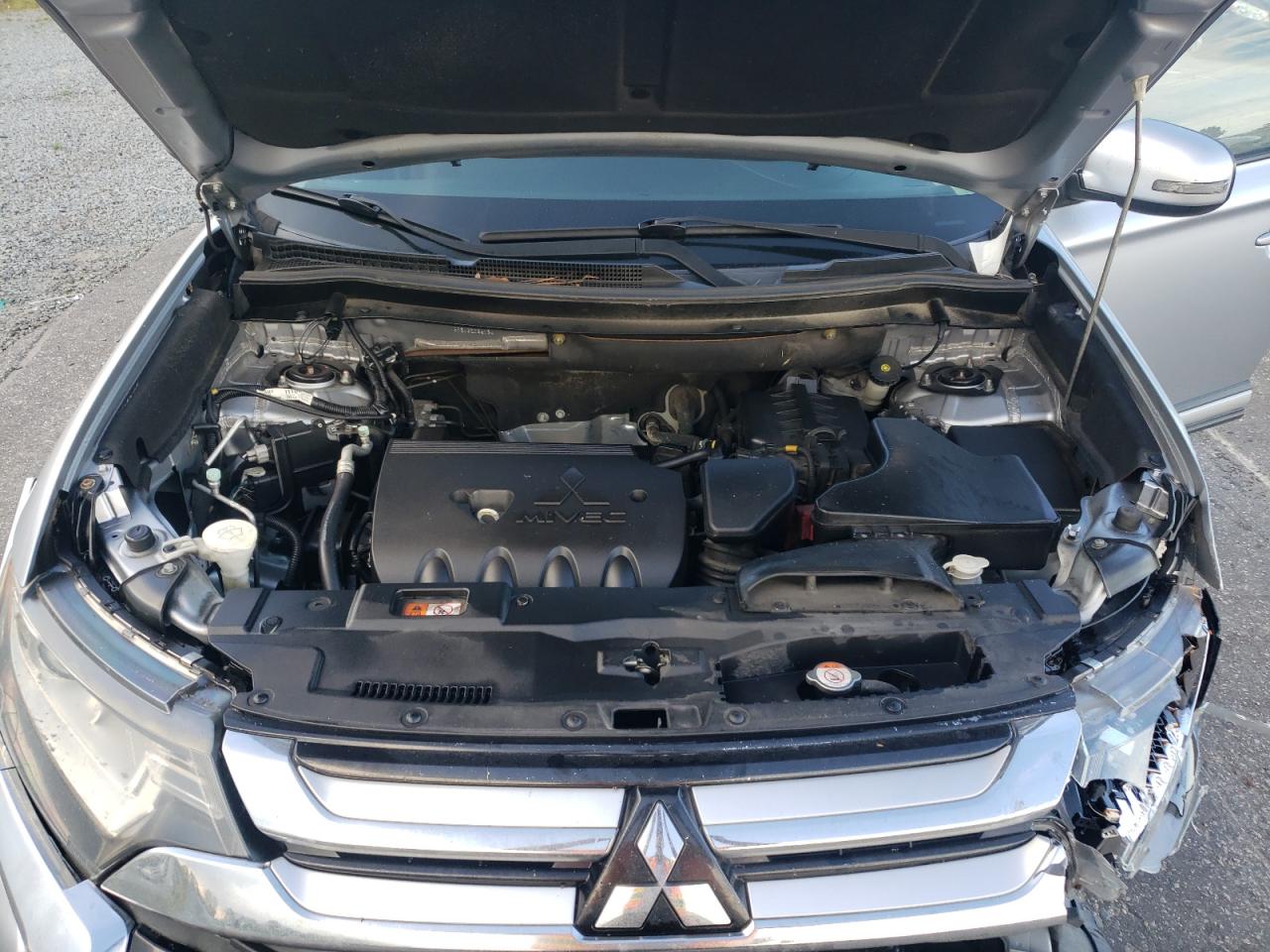 2016 Mitsubishi Outlander Se VIN: JA4AD3A31GZ036184 Lot: 65171195