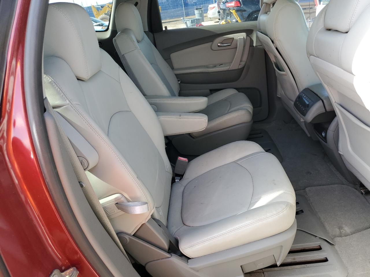 2010 Chevrolet Traverse Lt VIN: 1GNLRGED3AJ227225 Lot: 62981535