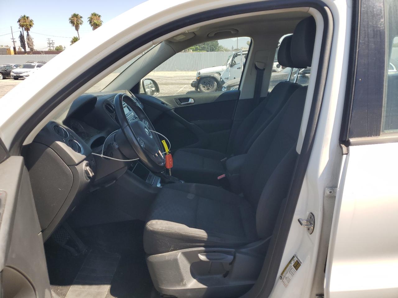 2013 Volkswagen Tiguan S VIN: WVGAV3AX9DW624381 Lot: 63289145
