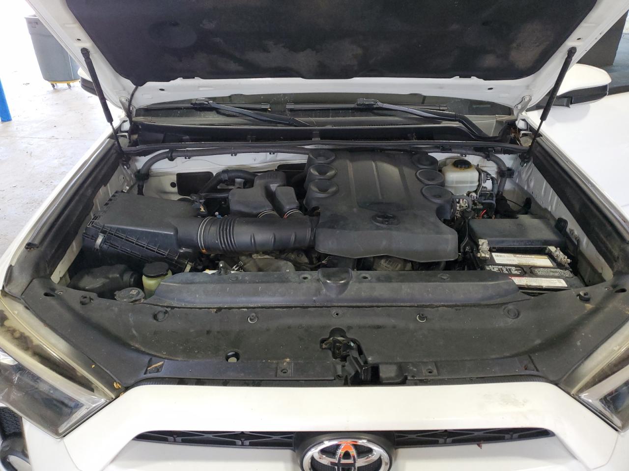 2015 Toyota 4Runner Sr5/Sr5 Premium VIN: JTEBU5JR1F5213635 Lot: 64596605