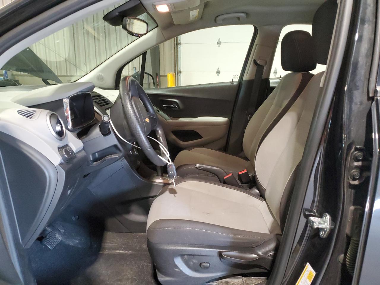 2016 Chevrolet Trax Ls VIN: KL7CJNSB3GB743897 Lot: 64622465