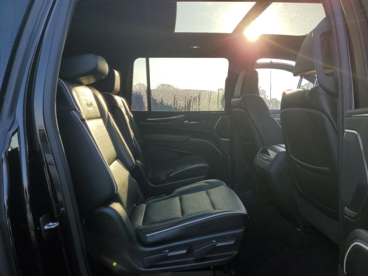 2021 Cadillac Escalade Esv Premium Luxury VIN: 1GYS4KKL7MR262044 Lot: 63757435