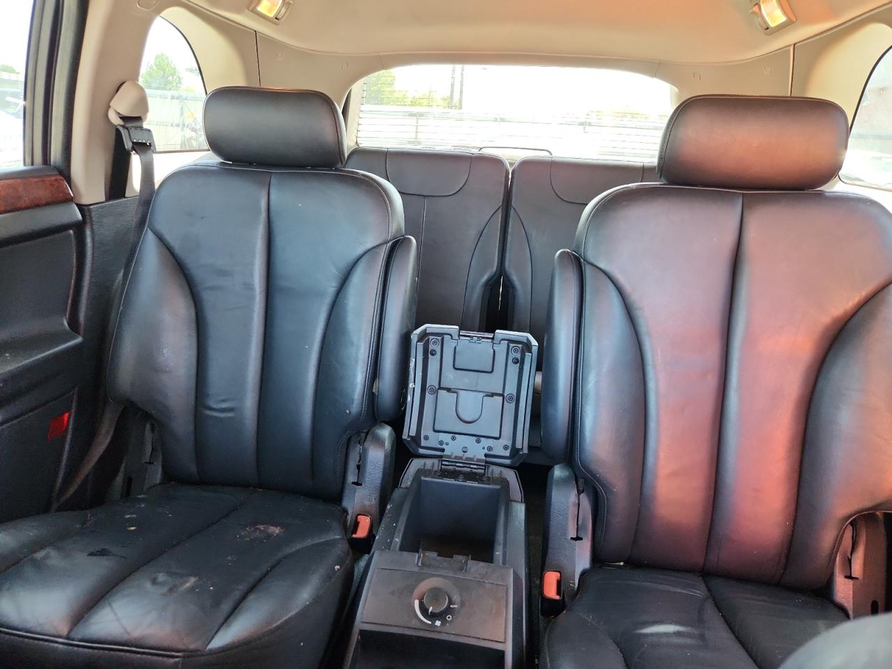 2004 Chrysler Pacifica VIN: 2C8GM68424R645479 Lot: 63827375