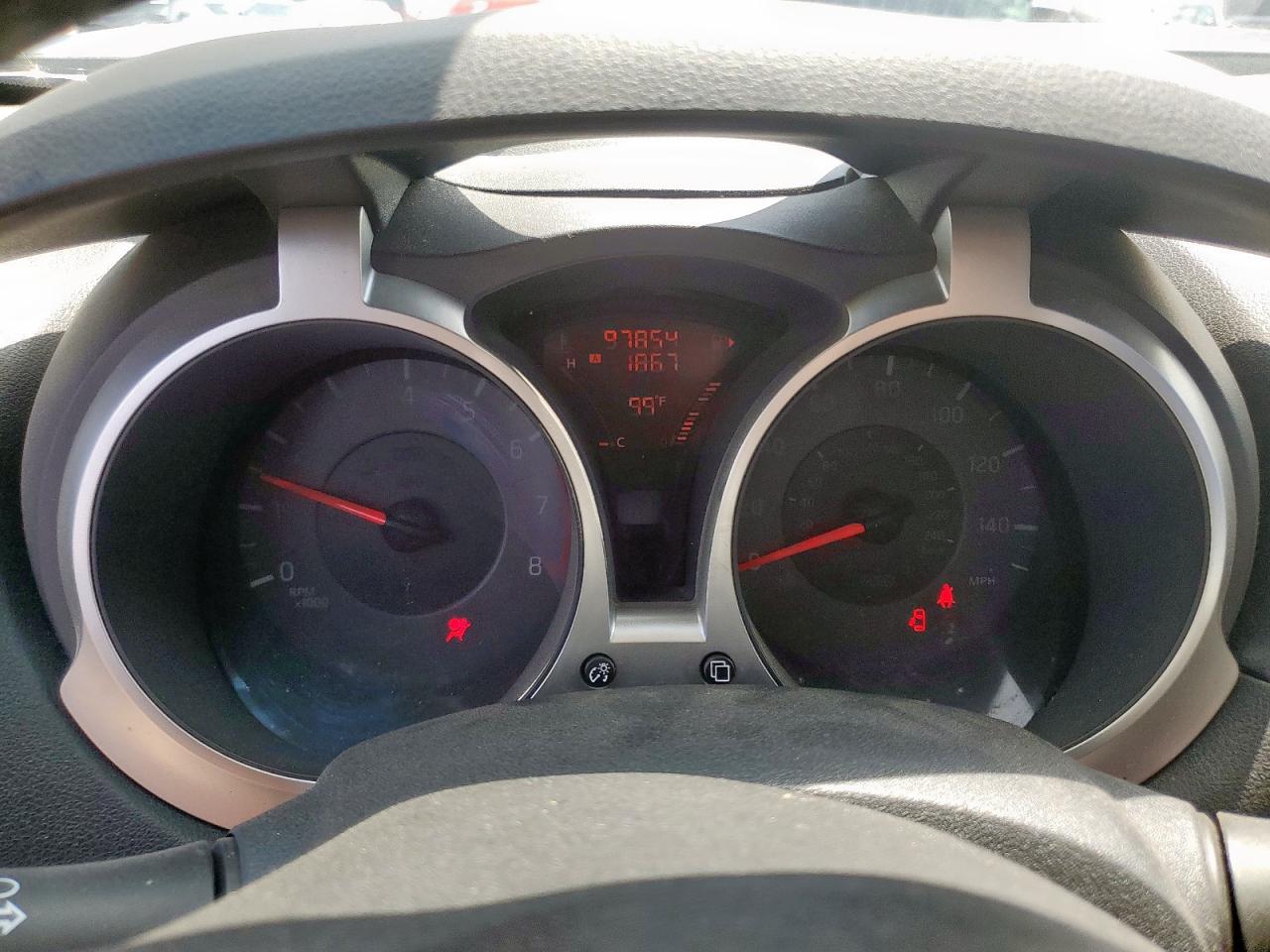 2014 Nissan Juke S VIN: JN8AF5MR8ET353024 Lot: 63294455