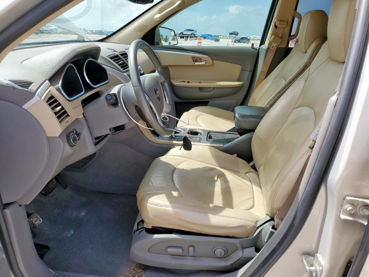 2011 Chevrolet Traverse Lt VIN: 1GNKRJED0BJ135595 Lot: 63830765