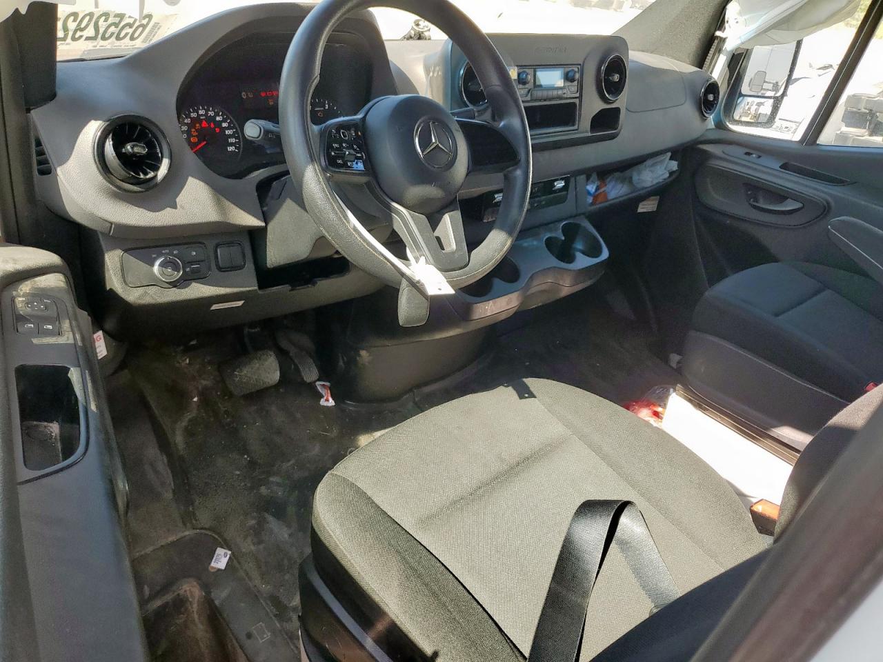 w1y4dchy8nt088881 W1Y4DCHY8NT088881 2022 Mercedes Benz Sprinter 2 - Trucks Delivery Van