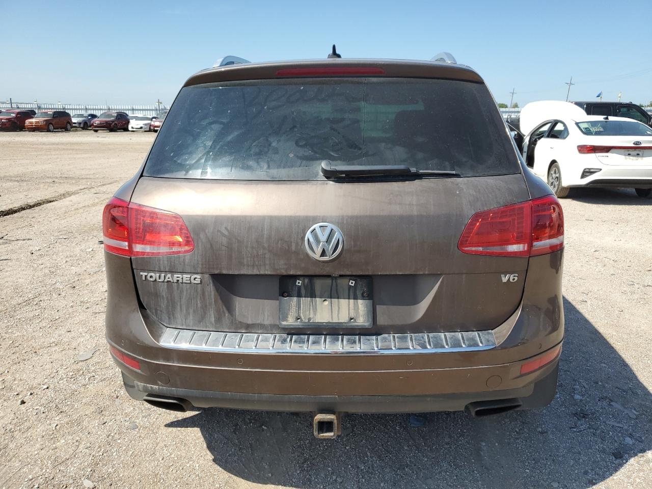 2014 Volkswagen Touareg V6 VIN: WVGEF9BP2ED011452 Lot: 64897065