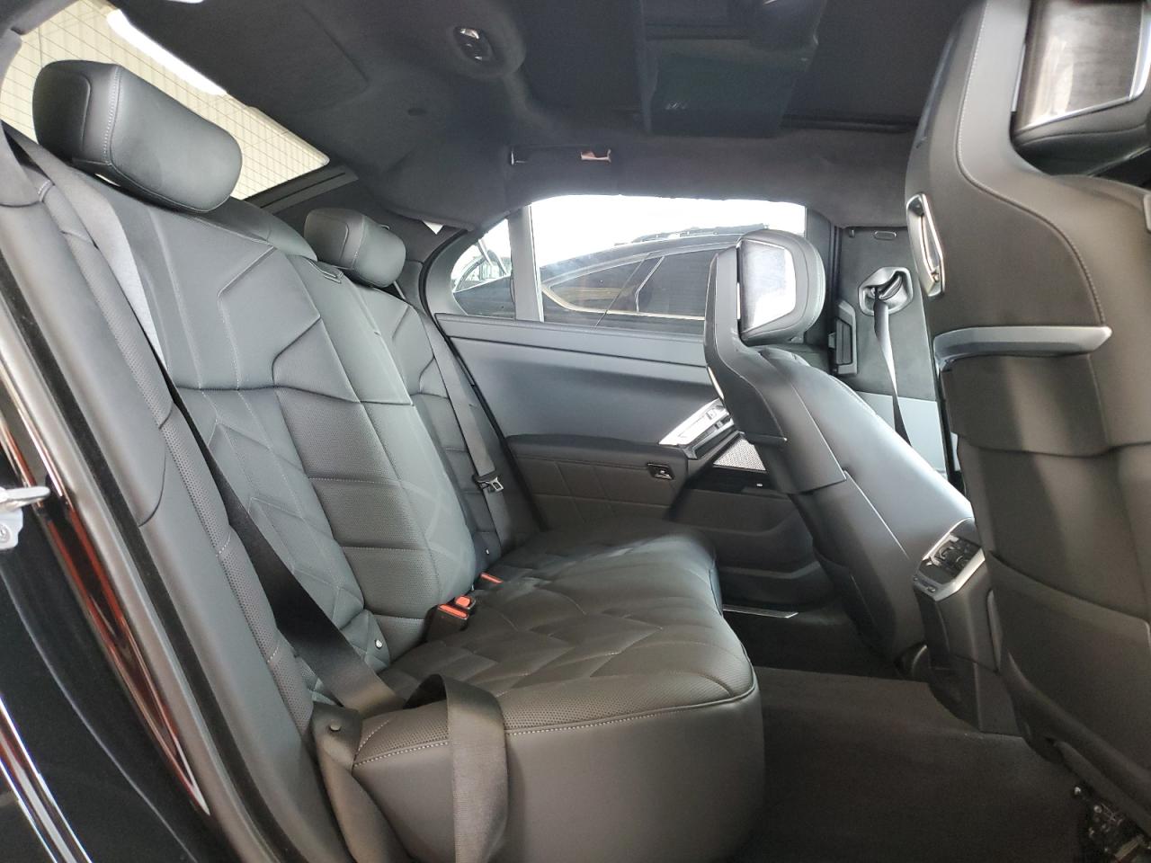 2025 BMW 760 Xi VIN: WBA33EJ05SCU78817 Lot: 65210525