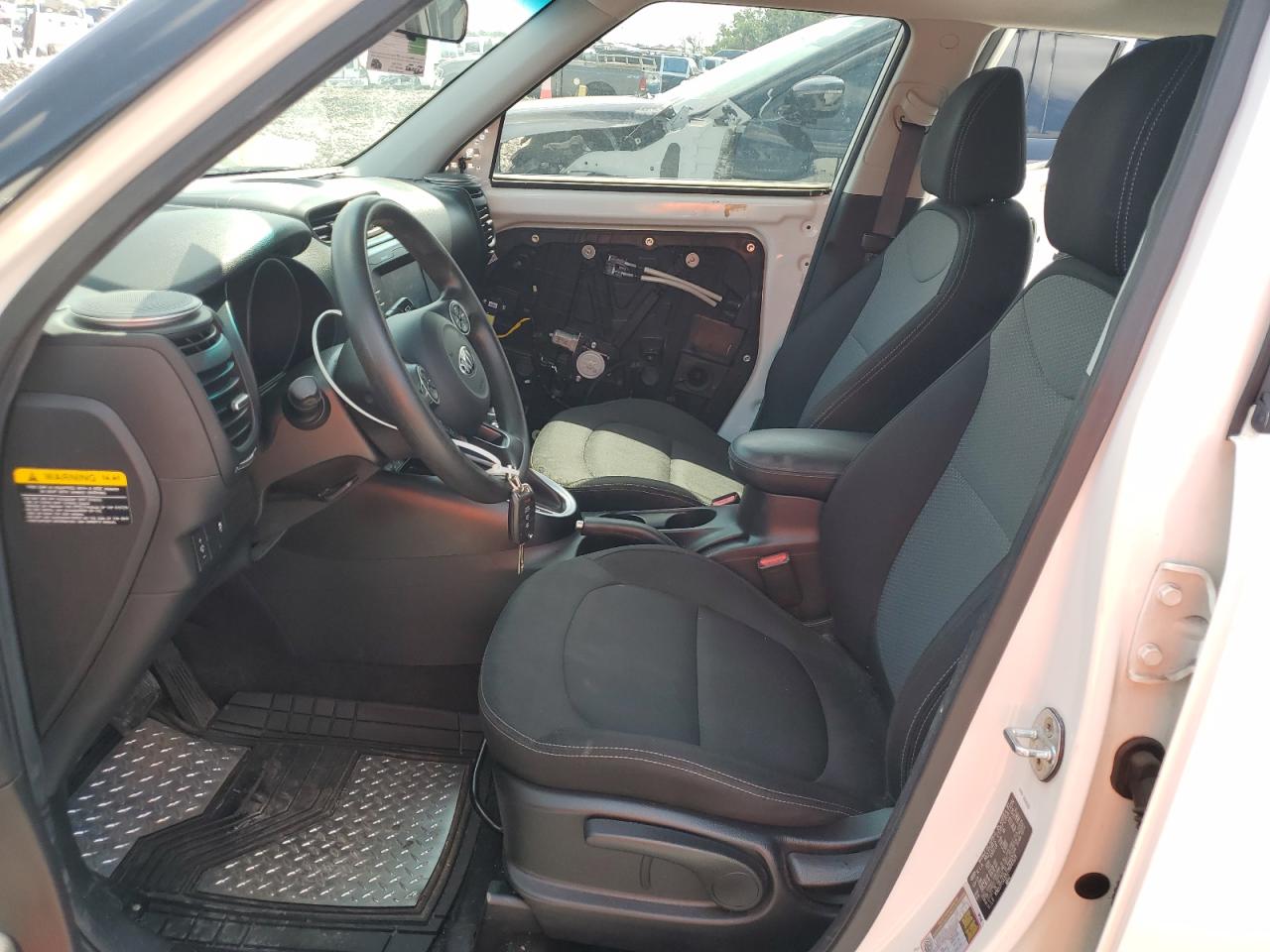 2018 Kia Soul + VIN: KNDJP3A59J7604523 Lot: 64400505
