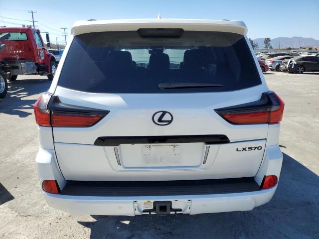  LEXUS LX570 2021 Biały