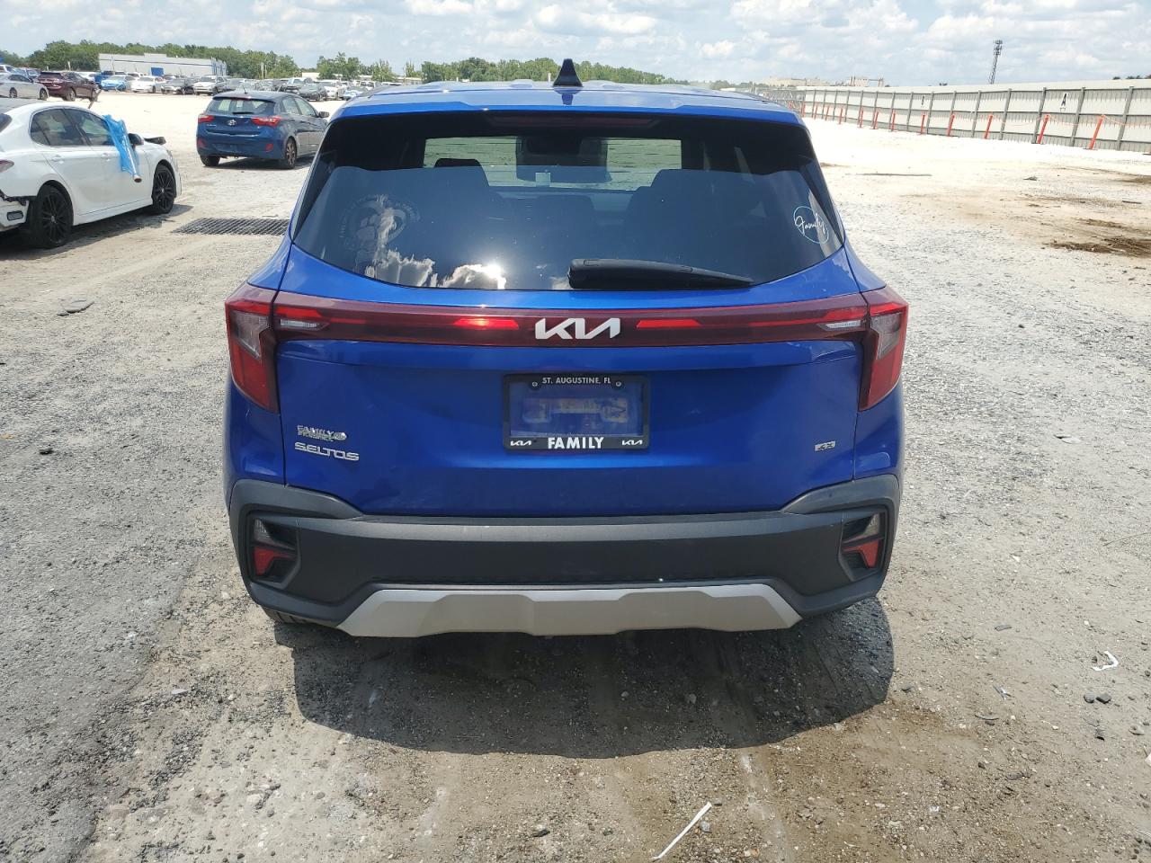 2024 Kia Seltos Lx VIN: KNDEPCAA1R7480967 Lot: 66954015