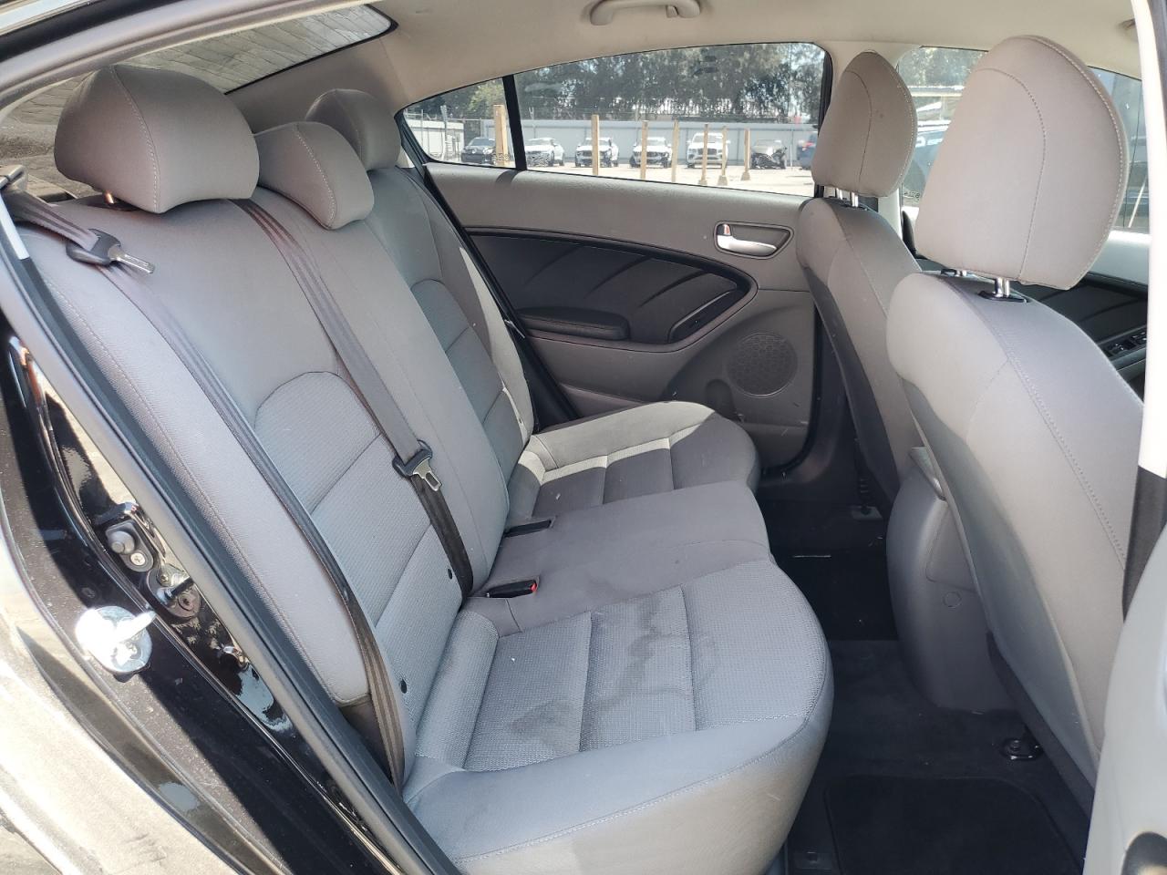 2017 Kia Forte Lx VIN: 3KPFK4A74HE052256 Lot: 66088445