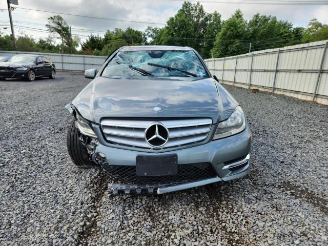  MERCEDES-BENZ C-CLASS 2012 Szary