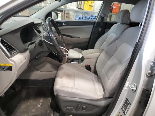  HYUNDAI TUCSON 2017 Srebrny