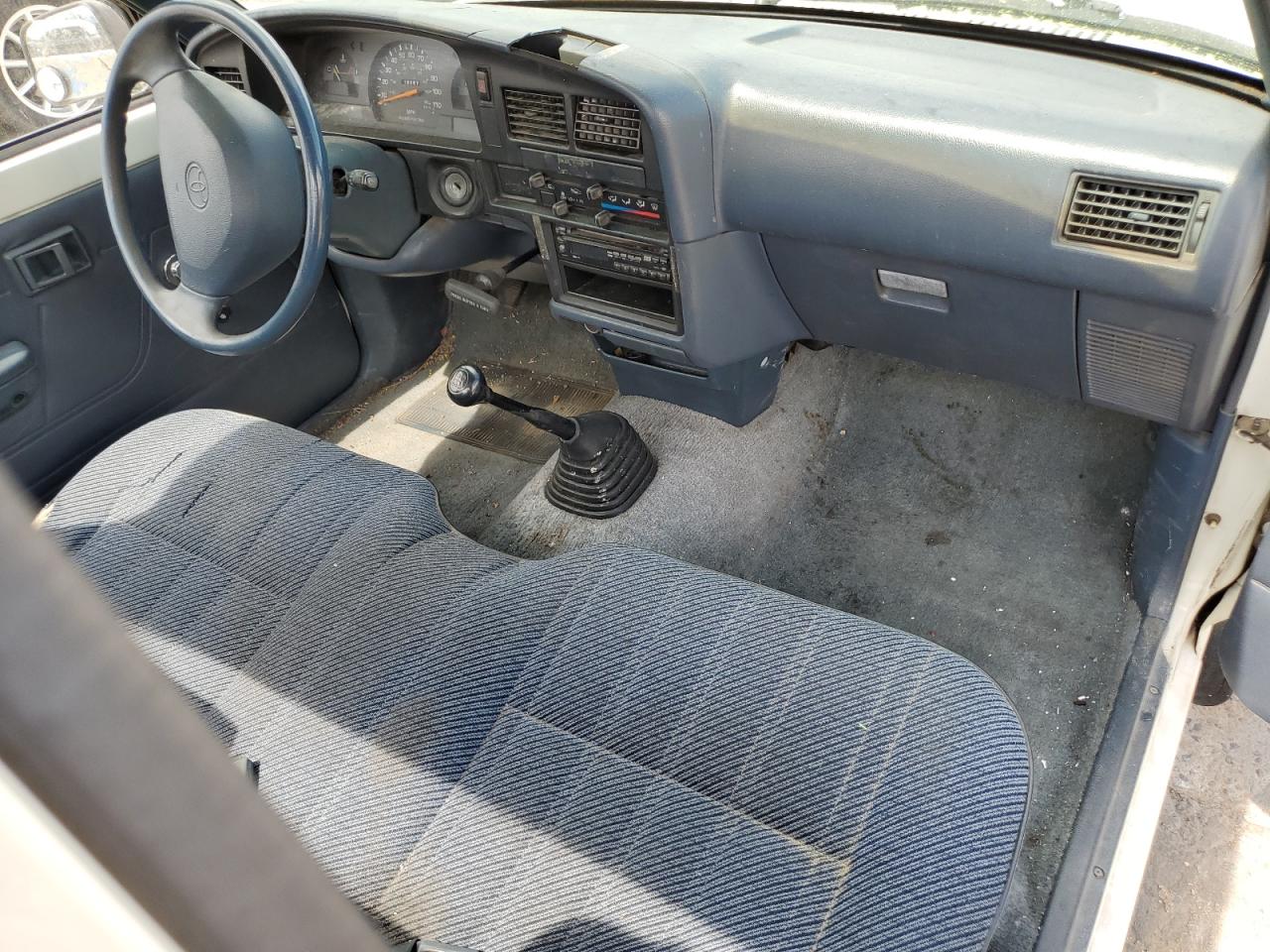 1994 Toyota Pickup 1/2 Ton Short Wheelbase Stb VIN: 4TARN81A5RZ240759 Lot: 63714745