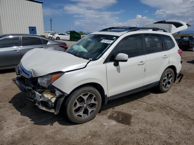  SUBARU FORESTER 2016 Biały